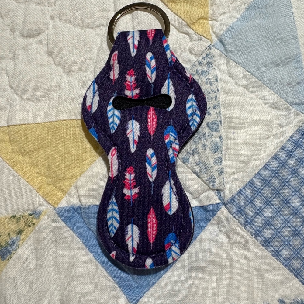Patterned Keychain Holder Set - Picture 4 of 5